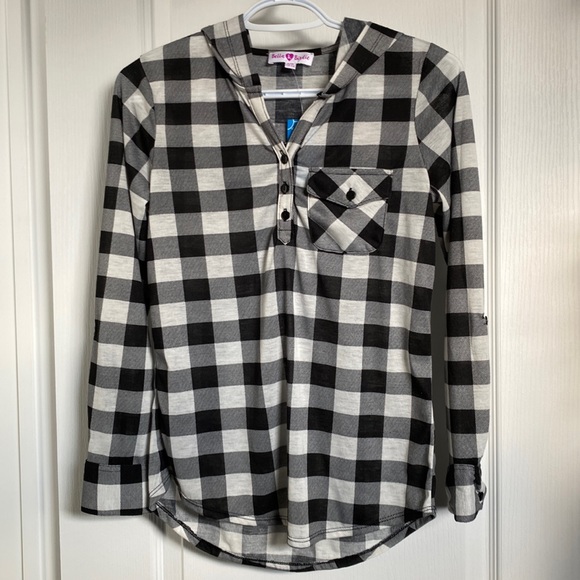 Girls Checkered Long Sleeve - Picture 1 of 4